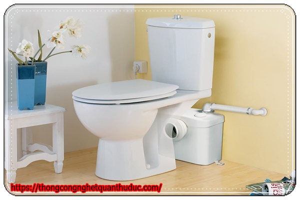 Bồn cầu không thoát khí do lắp đặt sai quy trình kỹ thuật