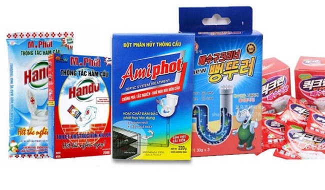 Xử lý cống thoát nước thải bị tắc bằng các loại bột thông cống