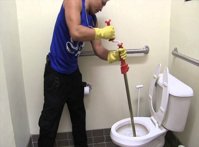 Top 5 công ty thông bồn cầu quận 10 quy trình hiện đại