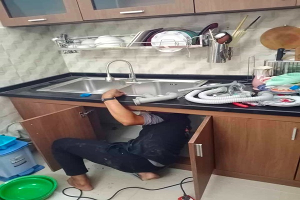 kinh nghiệm thông bồn rửa chén quận thủ đức