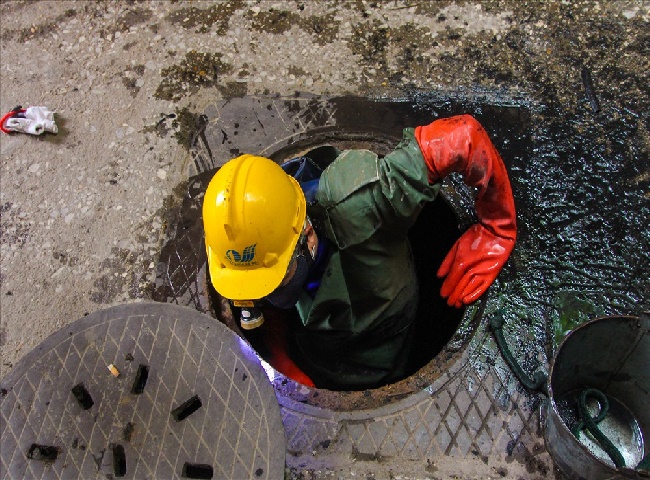 Thợ nạo vét hố ga quận Thủ Đức xử lí nhanh chóng, sạch sẽ